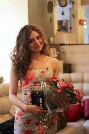 дина, метро Комсомольская