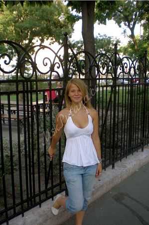 Анна, метро Деловой центр
