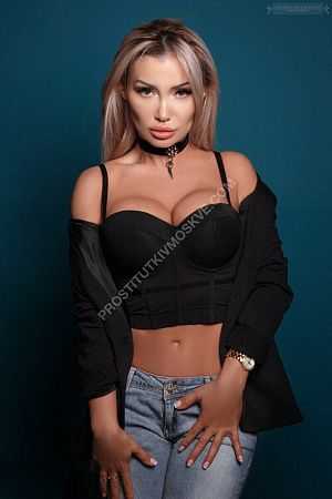 Лана, метро Верхние Котлы