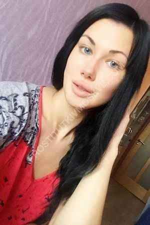 Николь, метро Улица Академика Янгеля