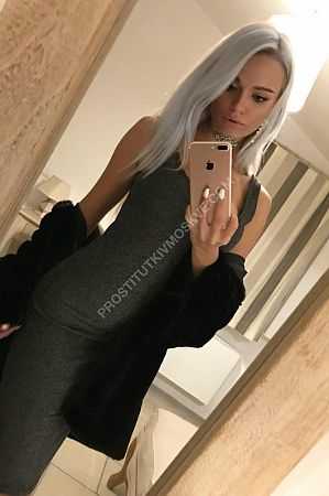 Саша, метро Бульвар Адмирала Ушакова