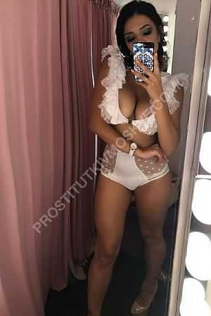 Алина, метро Павелецкая