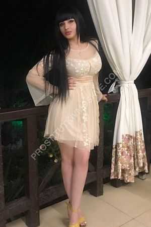 катя, метро Верхние Котлы