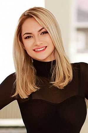 Катрина, метро Парк Победы