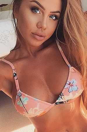 Оксана, метро Комсомольская