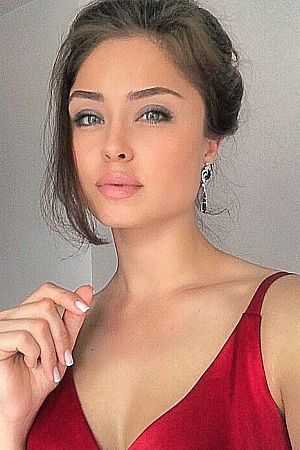 Алла, метро Савёловская