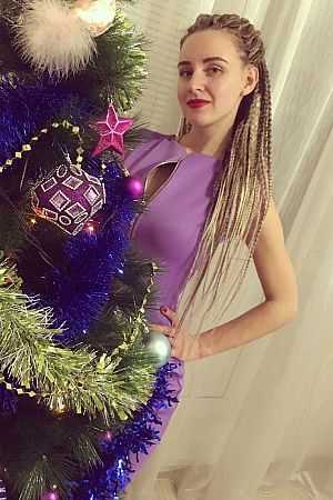 Алиса, метро Бульвар Адмирала Ушакова