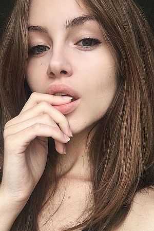 Алла, метро Кантемировская