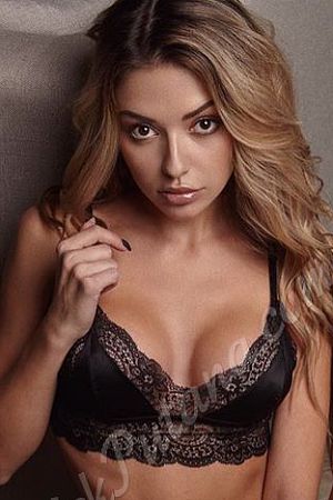 Алиса, метро Бульвар Адмирала Ушакова