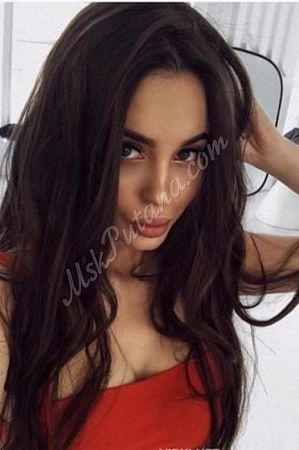 Юля, метро Волоколамская