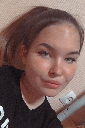 Лена, метро Профсоюзная