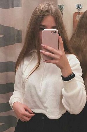Лена, метро Тверская