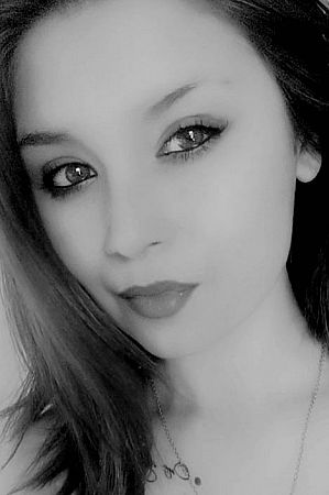 Анна, метро Тушинская