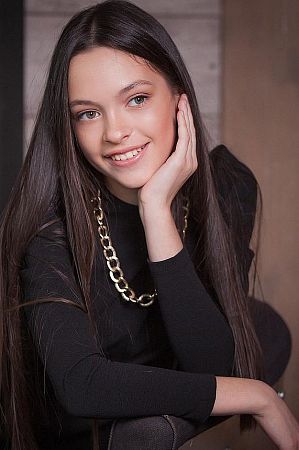 Анжелла, метро Каширская