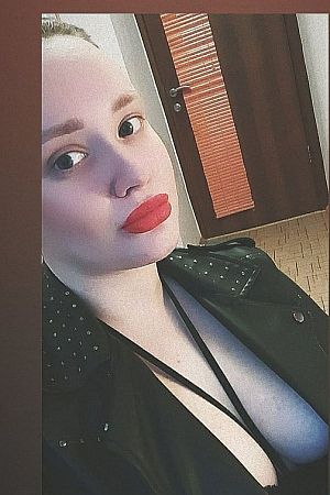 Анна, метро Пролетарская