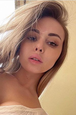 Анна, метро Волгоградский проспект