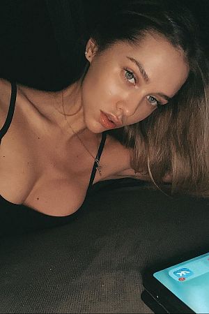 Ирина, метро Боровицкая